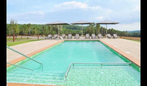 Villa in Fontcoberta Sleeps 22 with Pool and Air Con gîte à louer Fontcoberta