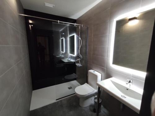 Bathroom, STARK HOTEL in Orhei