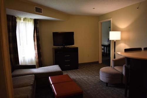 Staybridge Suites Cranbury - South Brunswick, an IHG Hotel