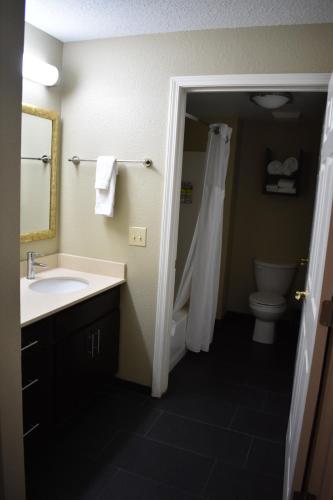 Staybridge Suites Cranbury - South Brunswick