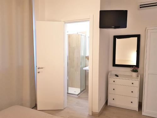 Apartment with Sea View image 4