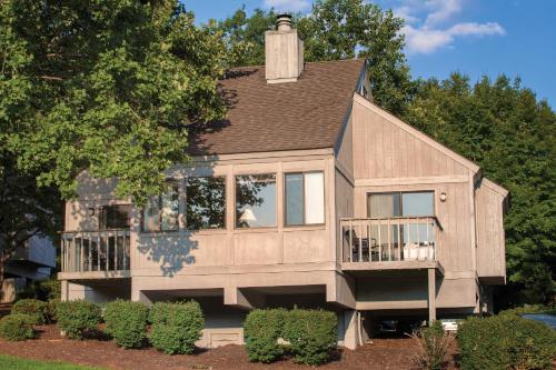 Club Wyndham Resort at Fairfield Mountains Club Wyndham Resort at Fairfield Mountains