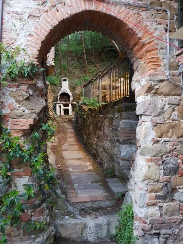 Vacation Home Tuscany Filettole 2 - image 5
