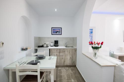 Argiris Studios - image 14