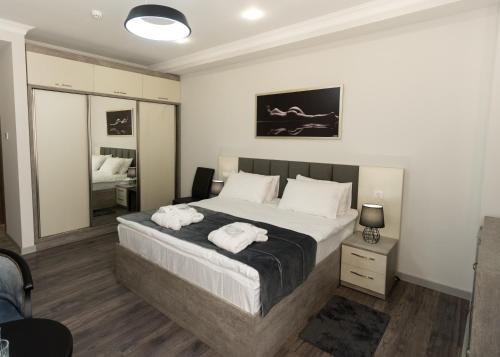 Downtown Suites Yerevan - image 2