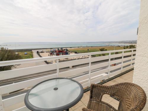Sea Breeze - image 8