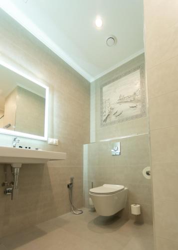 Downtown Suites Yerevan - image 6