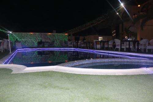 아지만 Corniche Palace Hotel 1성급 호텔 전망