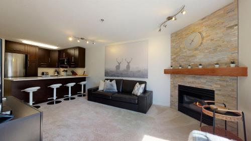 Beautiful Marketplace Condo with Mountain Views in Whistler, Canada