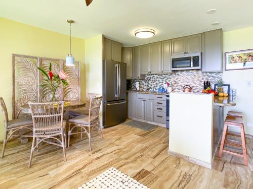 B&B Kīhei - WBH D227 - Aloha La'i2 - Oceanfront/1b1b/Wifi/AC/Cable/Pool/Extras - Bed and Breakfast Kīhei