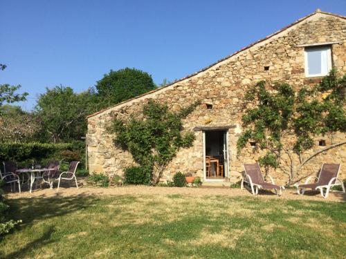 Gîte Chaillé-sous-les-Ormeaux, 3 pièces, 4 personnes - FR-1-426-138 - Location saisonnière - Le Tablier