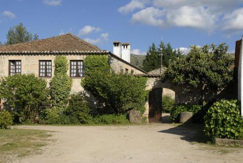  Agro-Turismo - Quinta do Pinheiro, Pension in Cavadoude bei Vermiosa