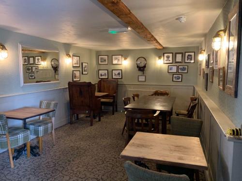 Restorāns, The Red Lion Arlingham in Arlingham