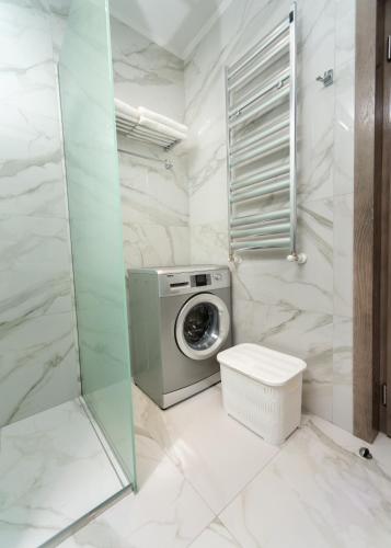 Downtown Suites Yerevan - image 9