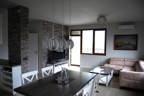 Lighthouse Golf Resort Luxury 2-Bedroom VIP Condo