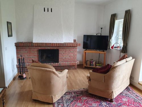 บริการและสิ่งอำนวยความสะดวก, Wächterhaus auf der Sauerburg (Wachterhaus auf der Sauerburg) in บอปปาร์ด ซิตี้ เซ็นเตอร์