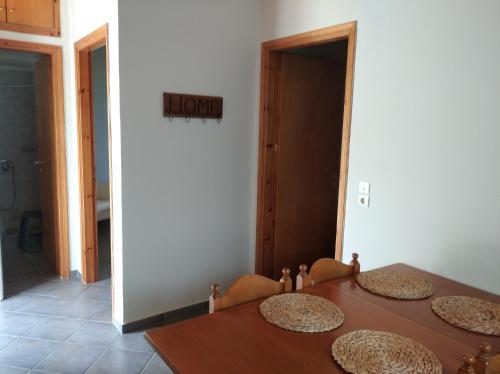 Aggeliki House 3 in Mirtia