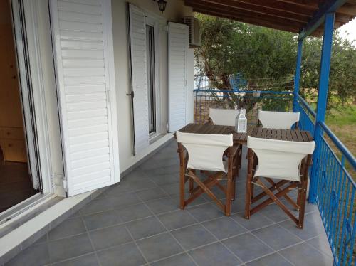 Aggeliki House 3 in Mirtia