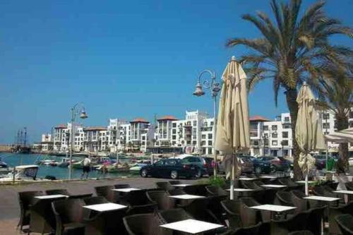 Marina Agadir appartement standing 90m2 + piscine