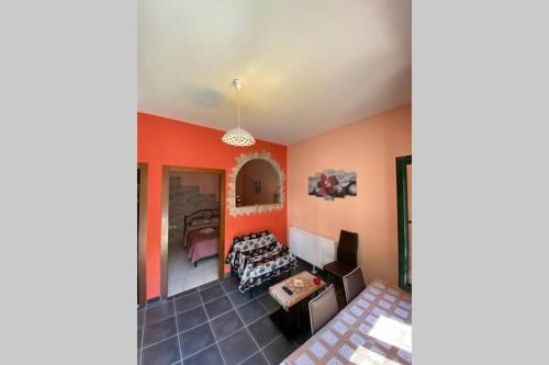 Mons Home