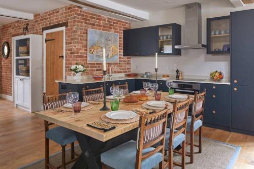 Facilities, The Barn in Devizes