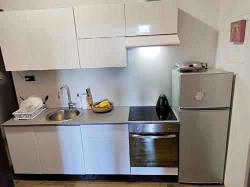 Balcony 4 bedroom apartment by Book-Rijeka 3