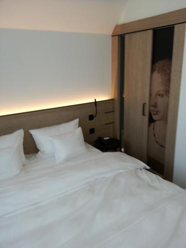 Sorat Hotel Saxx Nürnberg, Nürnberg (photo 8)