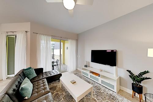 Festival Resort - Kid-Friendly Townhome with Pool townhouse - image 2