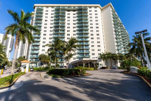 Sunny Isles Ocean Reserve Superb Condo Apartments