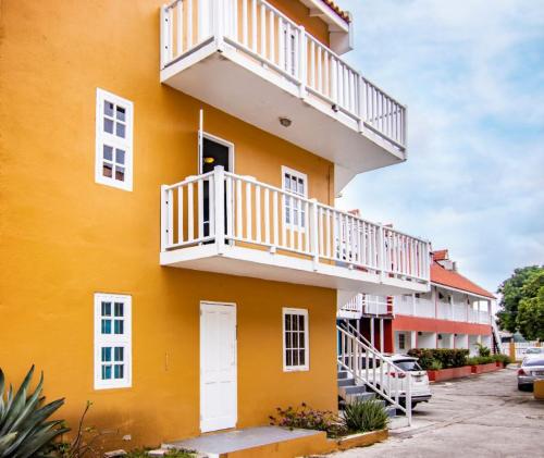 CityLife Apartments in historic Willemstad - 1 bedroom apartment - M
