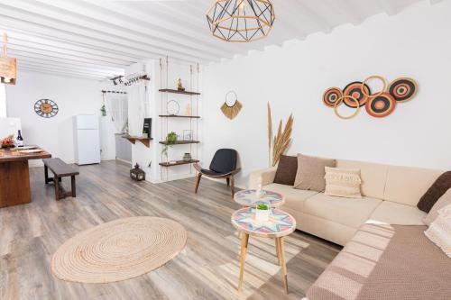 Whitelist Loft in Mykonos Town 4