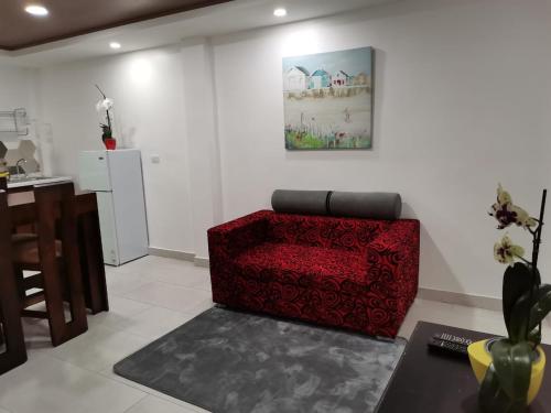 One-Bedroom Apartment image 9