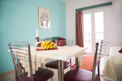 Theoni Apartments - image 13