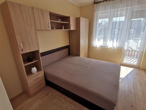 Lea apartman in Harkany