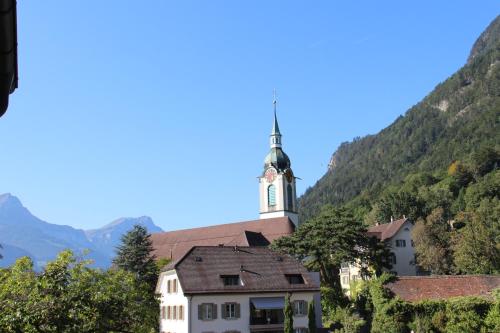Bližnja okolica, Zum Schwarzen Löwen (Zum Schwarzen Lowen) in Altdorf