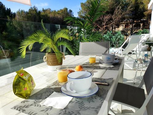 Brand New CalaDoy at 150 meters from Canyamel Beach, Pool & Garden, Solarium