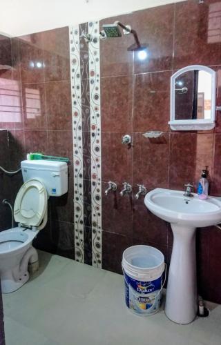 3BHK independent ground floor complete for small family at urban estate, focal point near rajpura by