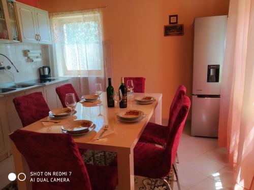 Holiday Home Ružmarin (Holiday Home Ruzmarin) in Čista Velika
