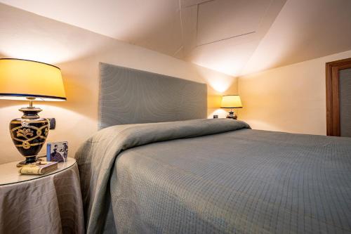 Palazzo Gamba Luxury Apartments - image 5