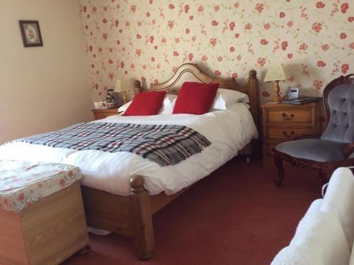 Whashton Springs Farmhouse B&B - image 3