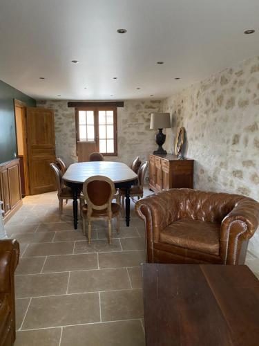 La Maison du Caillou chambre d'hôte Courteuil