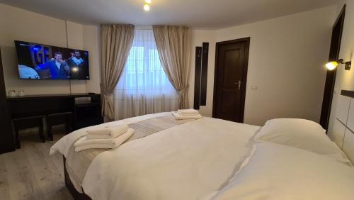 Pensiunea Mădălina - image 3