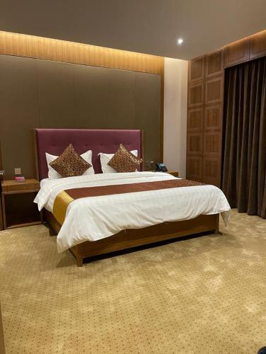 hosta hotel suites photo
