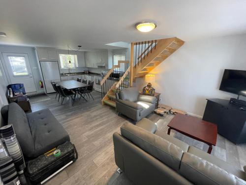 Maison sur le lac in Šambora (QC)