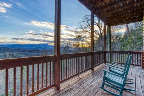 Million Dollar View - Next To Dollywood & Pigeon Forge Attractions! cabin - main image