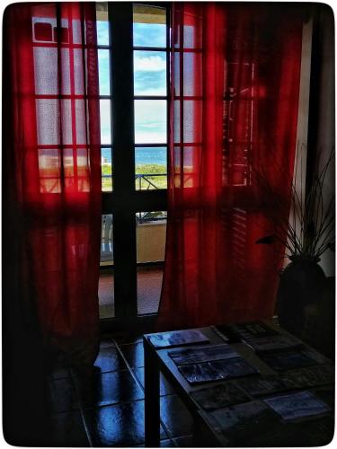 Supertubos Beach Hostel - image 12
