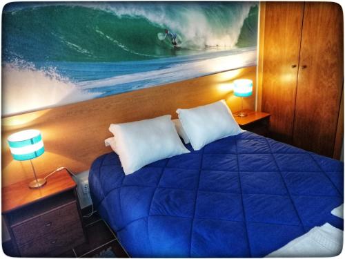 Supertubos Beach Hostel - image 2