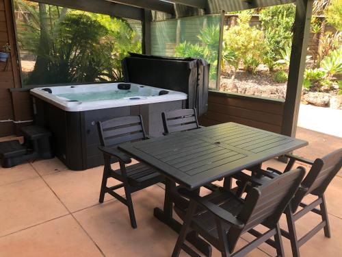 Coastal Chalet Suites Whangaroa