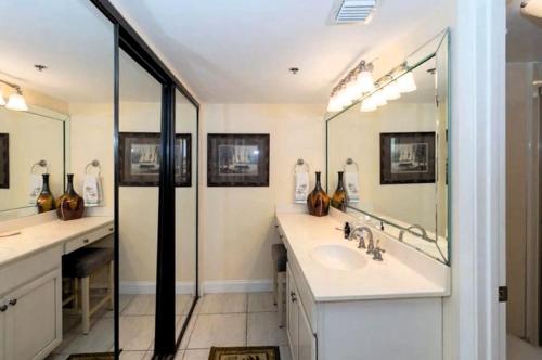 Exceptional Vacation Home in Mainsail condo - image 7