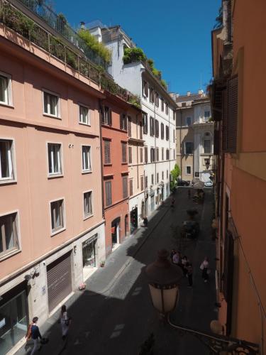 Vite 99 - Piazza di Spagna 2